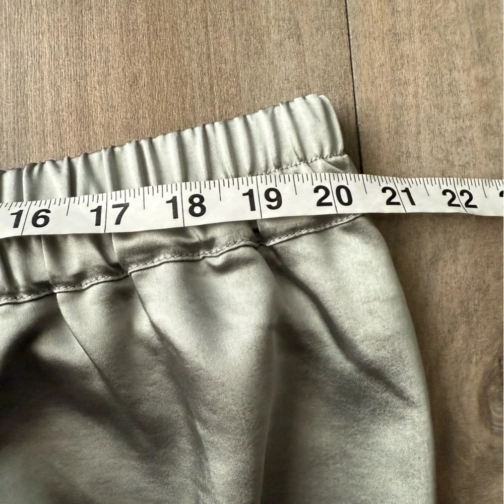 NWT Gap women’s pull on satin midi skirt Sage metallic size XXL - Picture 7 of 8